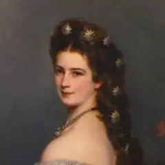 Portret cesarzowej Sisi z długimi, brązowymi włosami ozdobionymi diamentowymi gwiazdami.