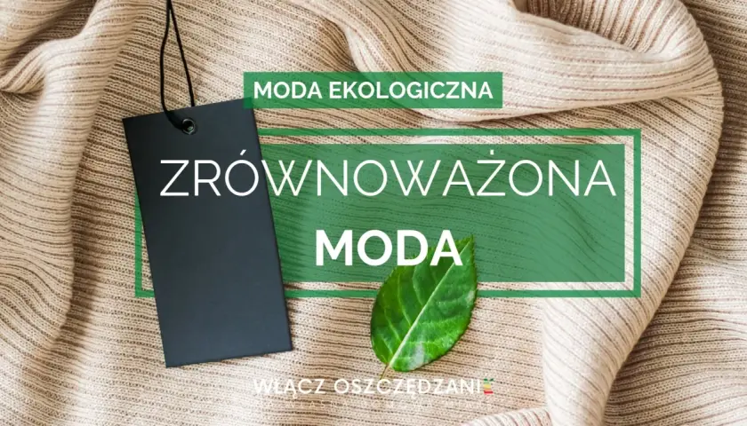 Ekologiczne tekstylia co to? Zrównoważona moda, zielony liść i czarna metka na beżowym swetrze.